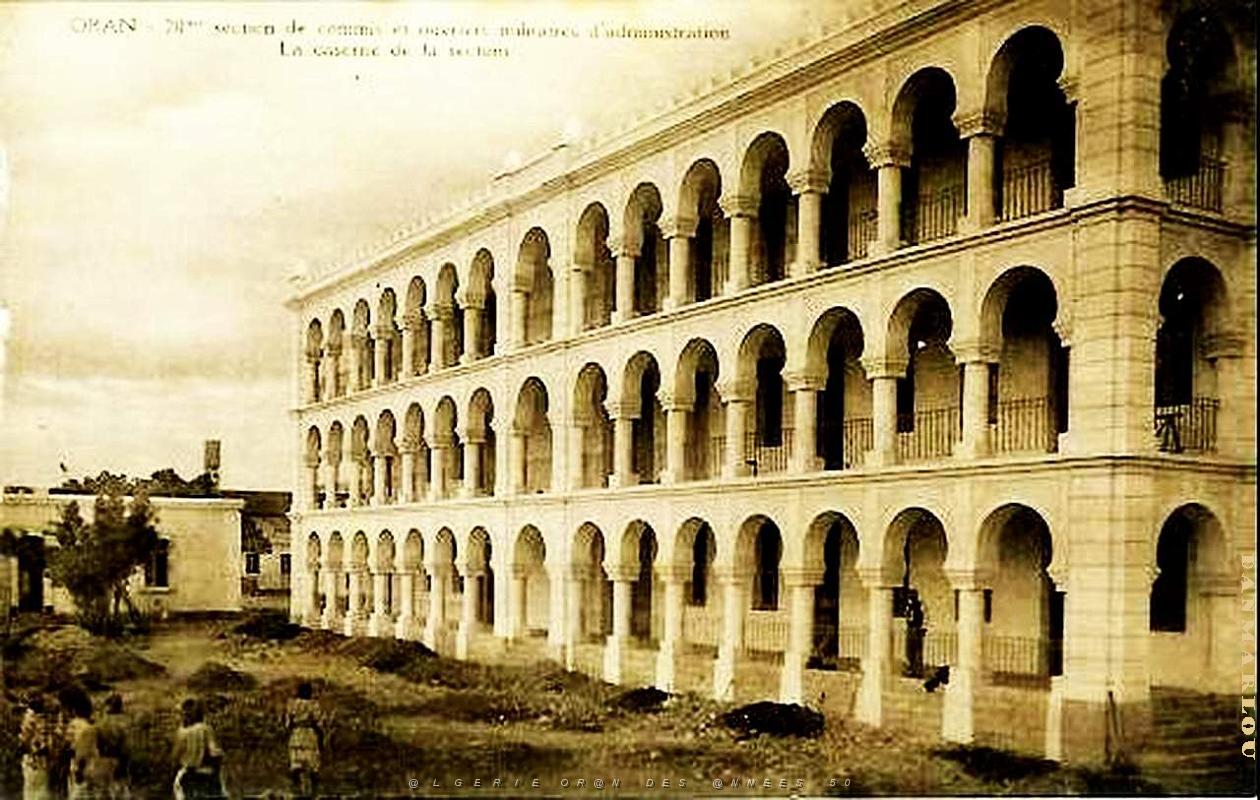 CA de- 022- Casernes des Chasseurs- Bd Andrieux.jpg
